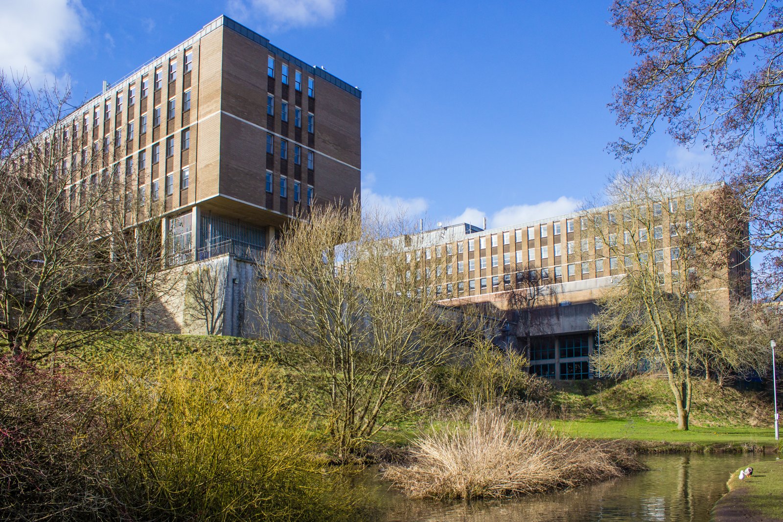keynsham riverside centre panoramio (2)