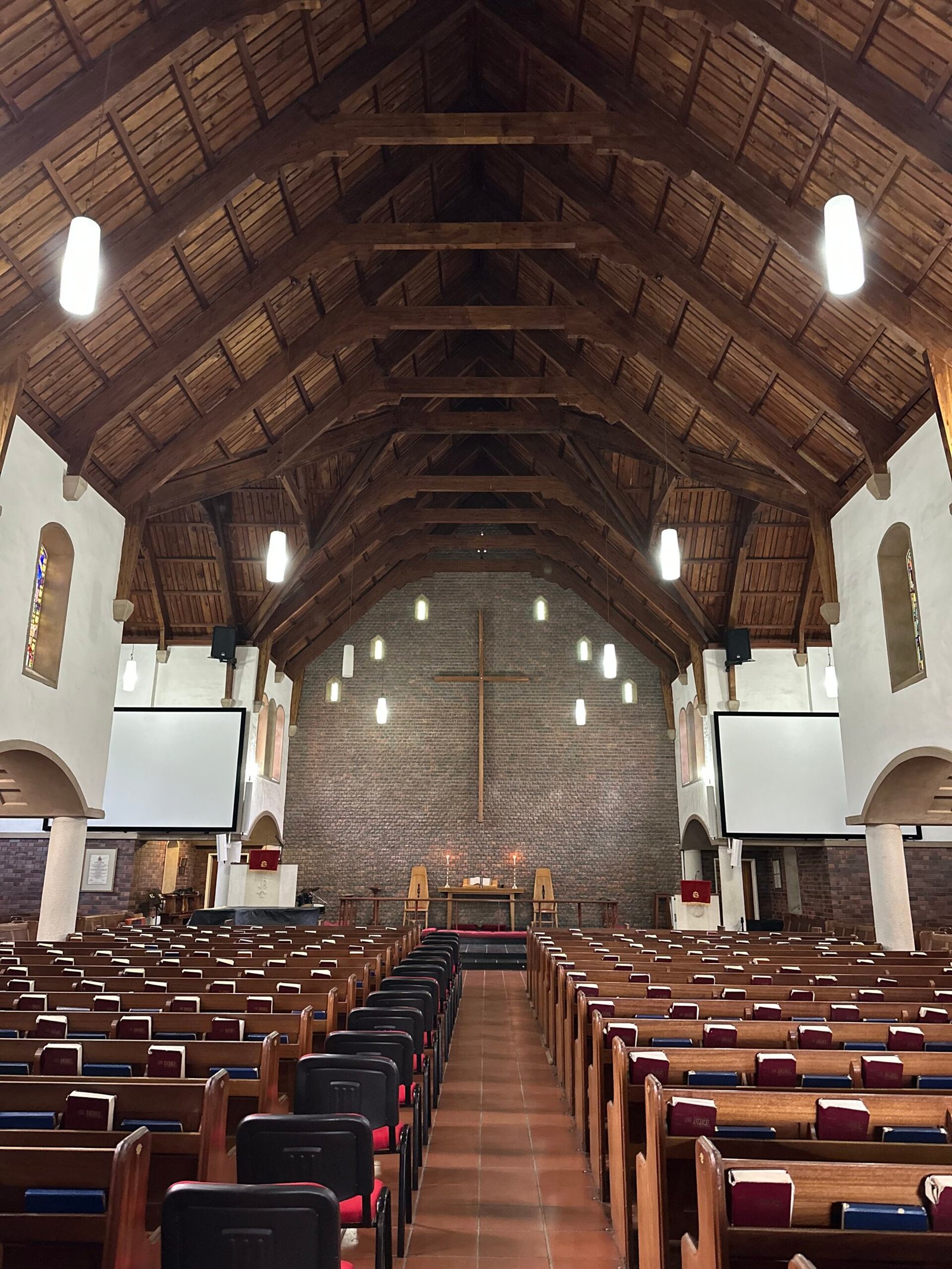 kingswood college memorial chapel (interior)